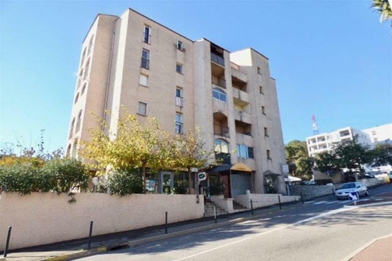 Offre Special Bastia Proche Centre Parking Exterior foto